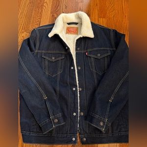 Levi’s Men Trucker Jacket Sherpa lined